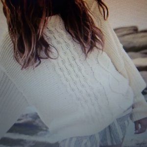 $40 firm! Free People Dream cable knit crewneck sweater